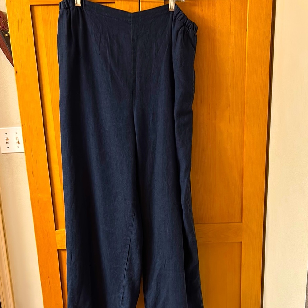 Flax Blue "floods".  100% linen.  Size L